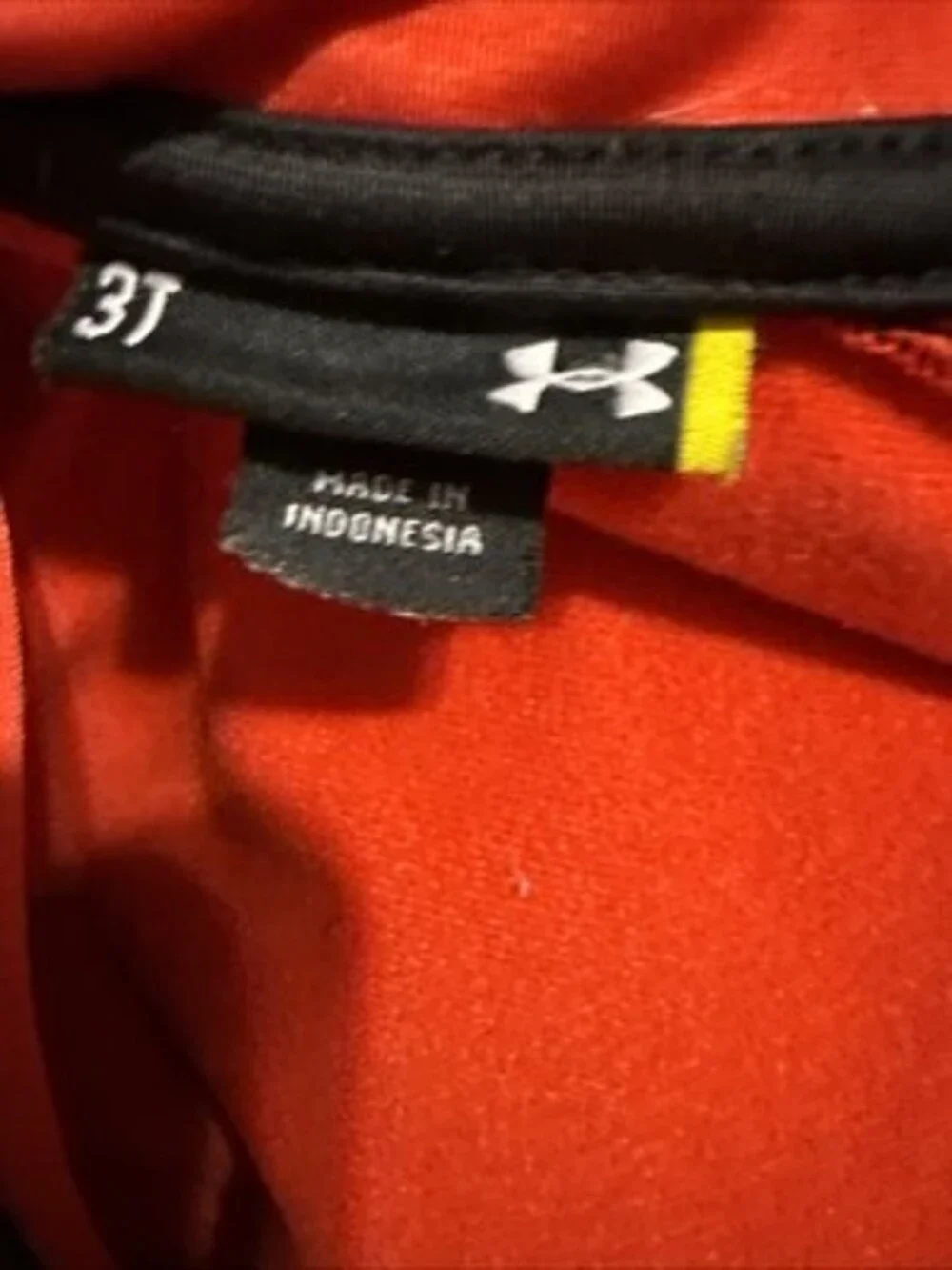 Under Armour Boys' Red Full Zip Jacket 3T